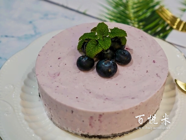 慕斯蛋糕比普通蛋糕难做吗？教你做蓝莓慕斯蛋糕，零基础，小白也能做